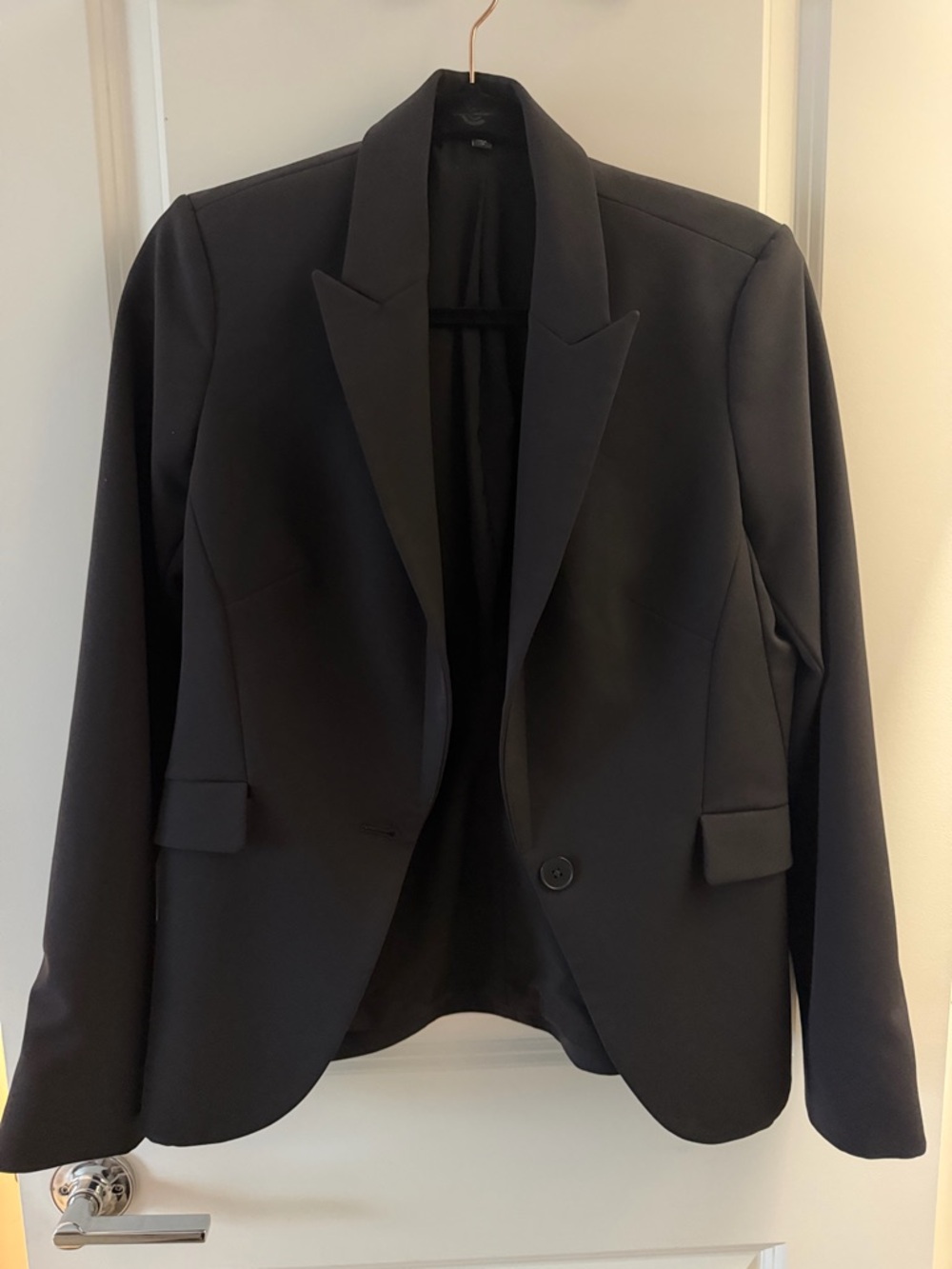 Express Black Women's Single-Button Tailored Blazer